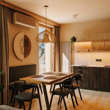 Riders Apartment *
